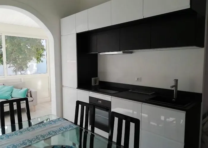 Citrus Hideaway - Your House In Viareggio *