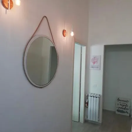 בית נופש Citrus Hideaway - Your House In Viareggio