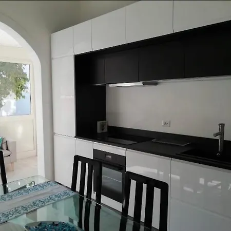 Citrus Hideaway - Your House In Viareggio *